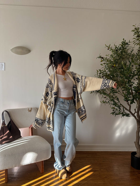 Leah Snowflake Zip Up