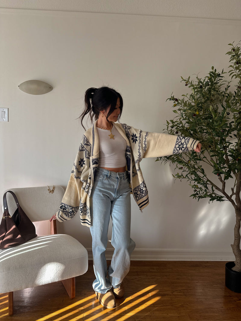 Leah Snowflake Zip Up